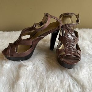 Sexy Charlotte Russe platform heel size 7